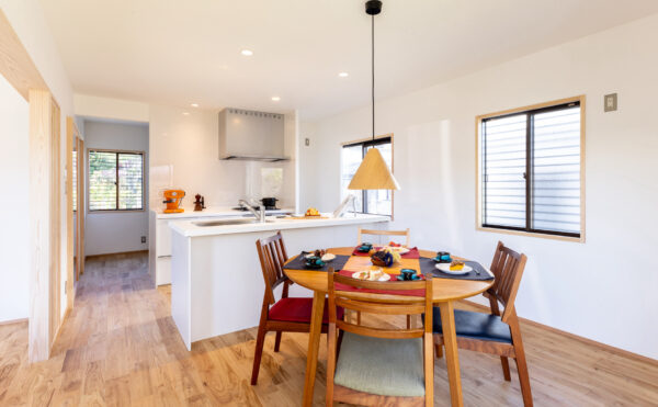 キッチンとパントリー